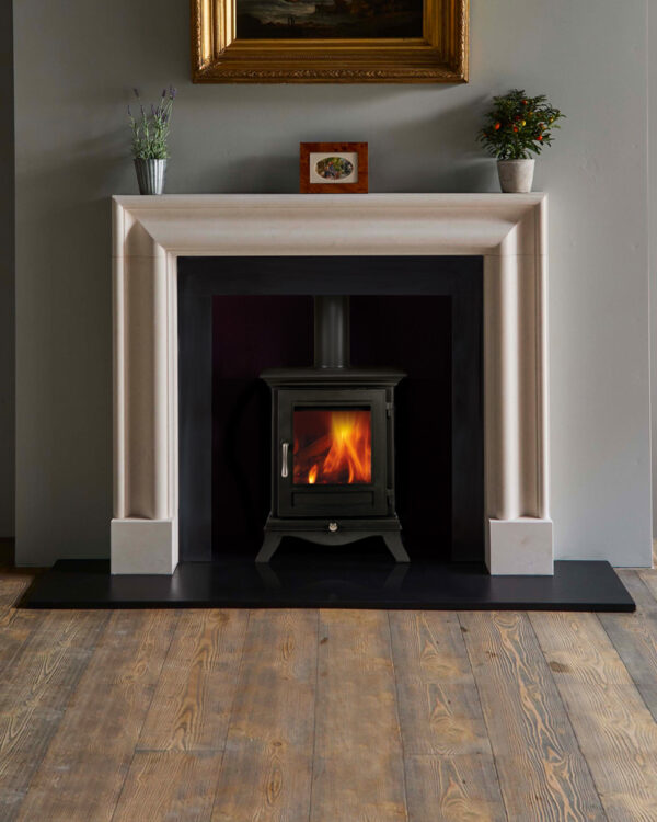 Chesneys Beaumont 4WS MK3 Wood Burning Stove, living room setting