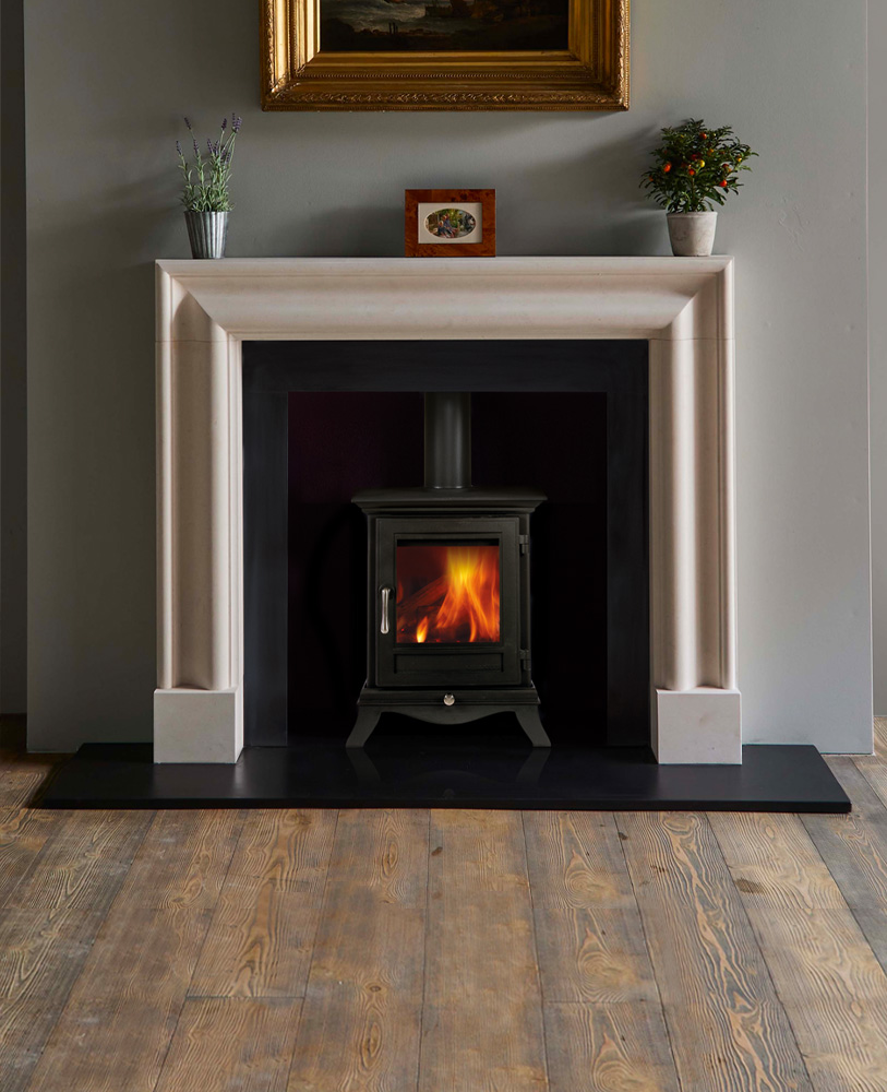 Chesneys Beaumont 4WS MK3 Wood Burning Stove, living room setting