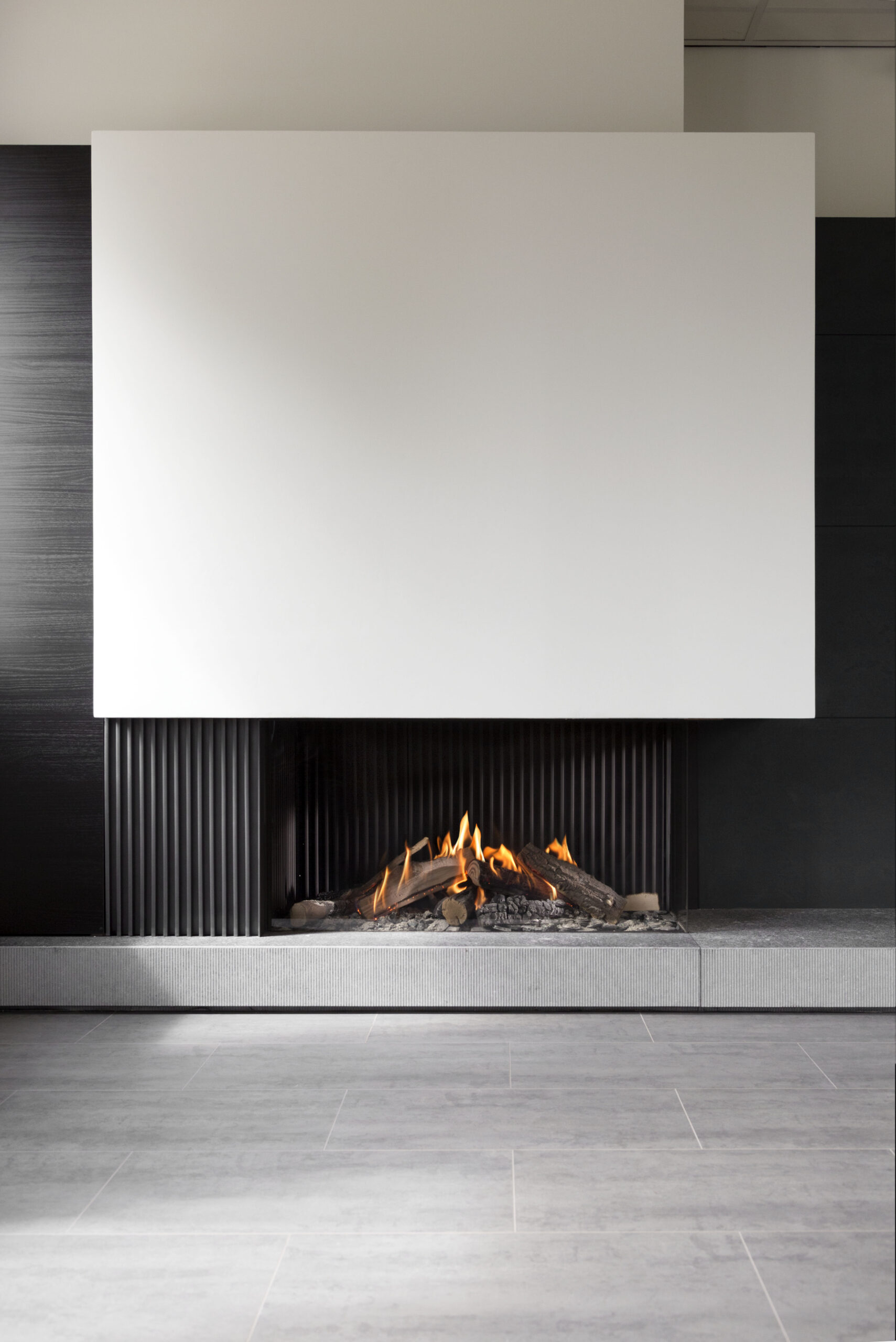Kalfire GP110/55C Gas Fireplace, living room setting