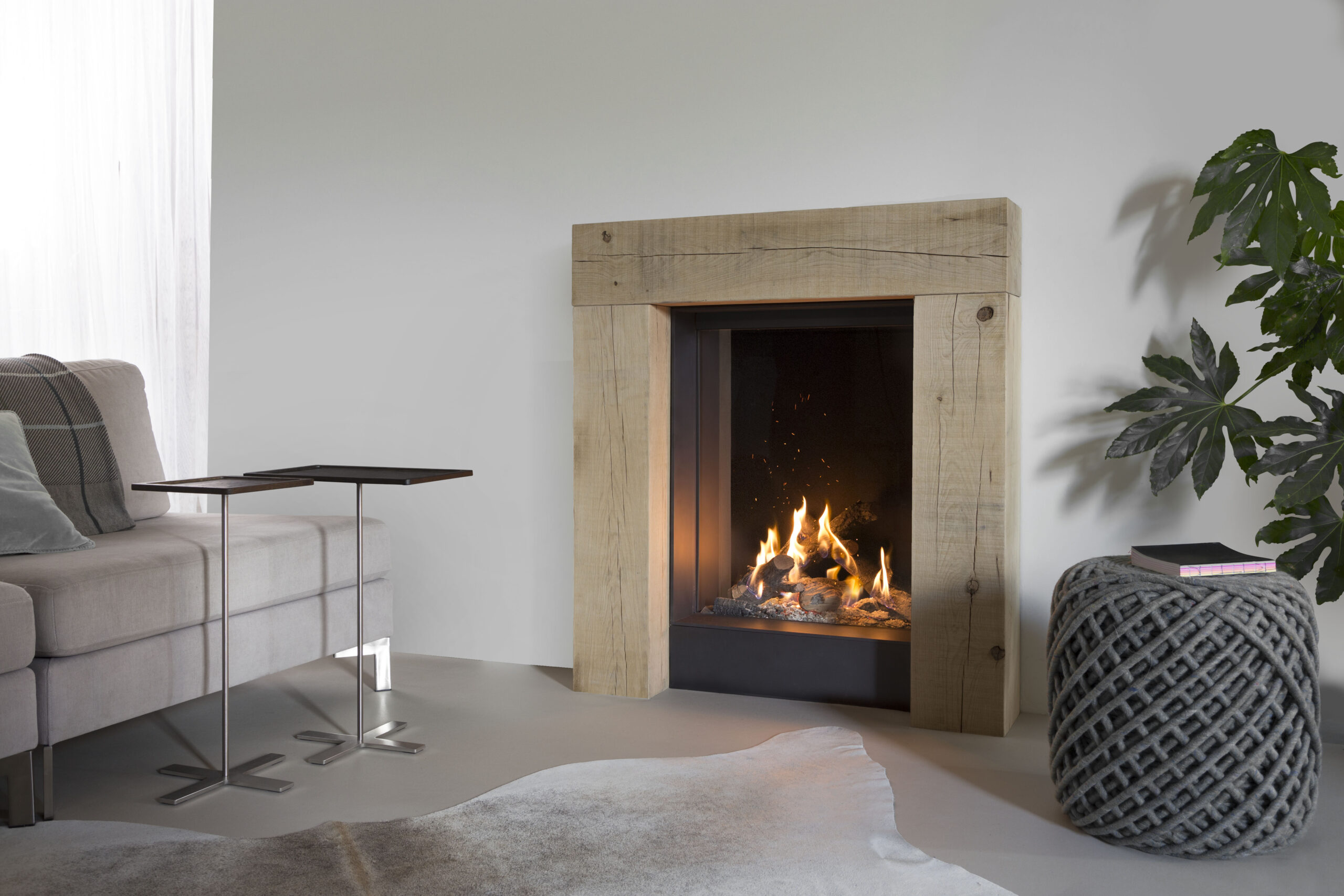 Kalfire GP 60/79F Gas Fireplace, living room setting