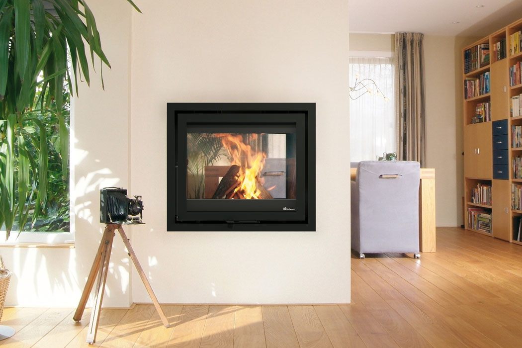 Dik Geurts Instyle Tunnel 700 Insert /Built-in Wood Burning Stove, living room setting