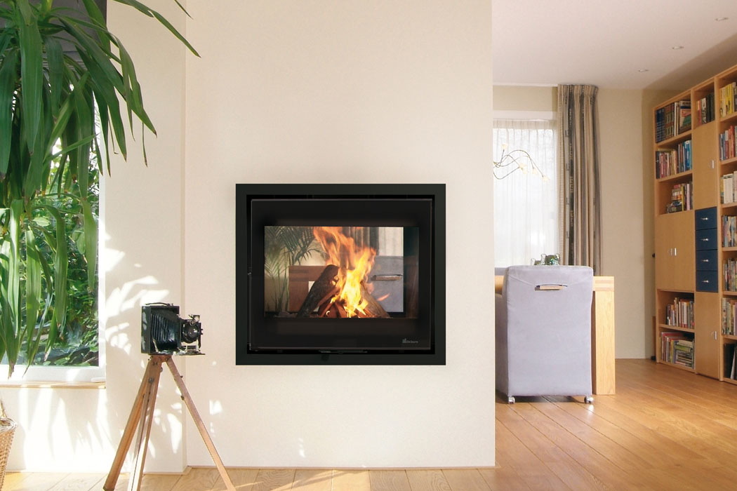 Dik Geurts Prostyle Tunnel 700 Insert /Built-in Wood Burning Stove, living room setting