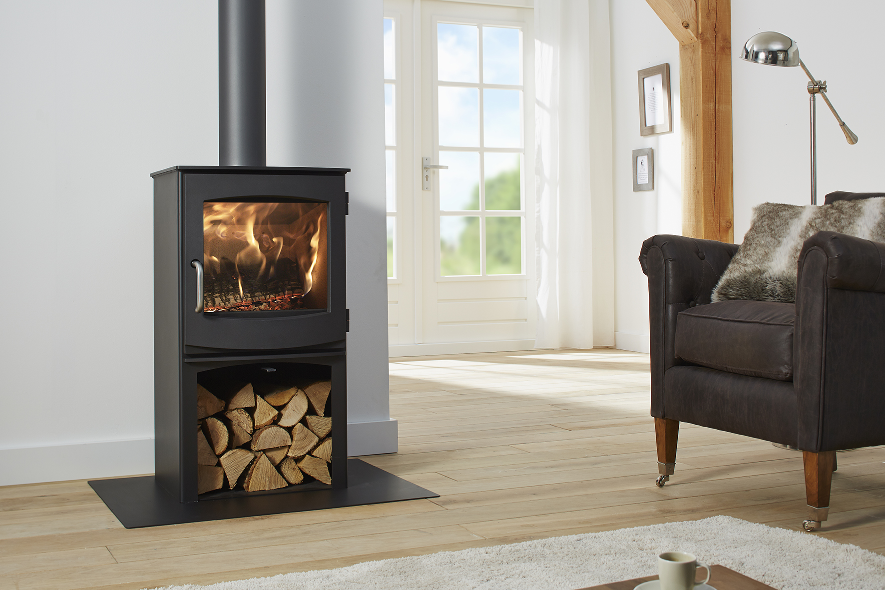 Dik Geurts Ivar 5, Store Wood Burning Stove, living room setting