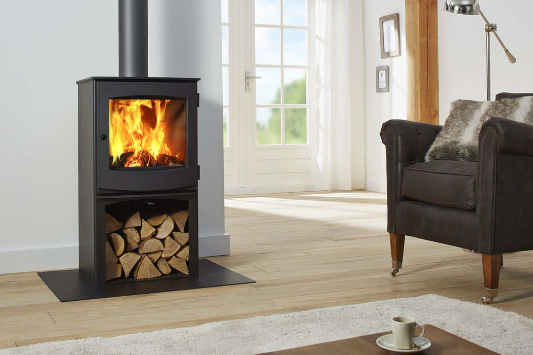 Dik Geurts Ivar 5, Store Wood Burning Stove, living room setting