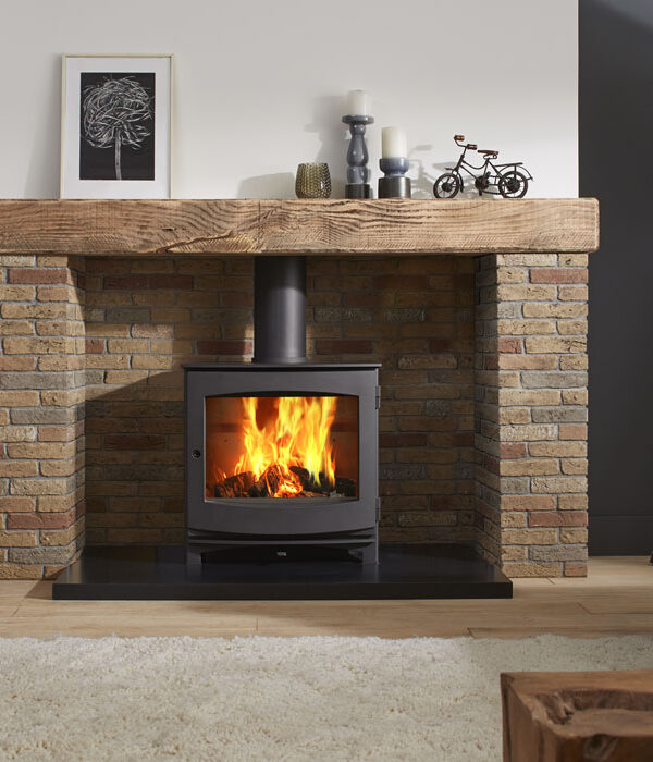 Dik Geurts Ivar 8 Low Wood Burning Stove, living room setting