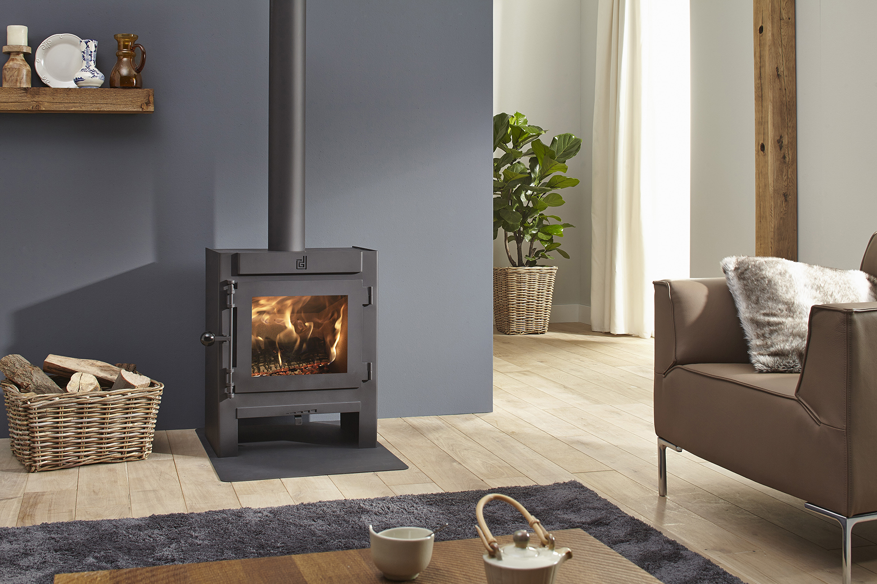 Dik Geurts Jannik Medium Low Wood Burning Stove, living room setting
