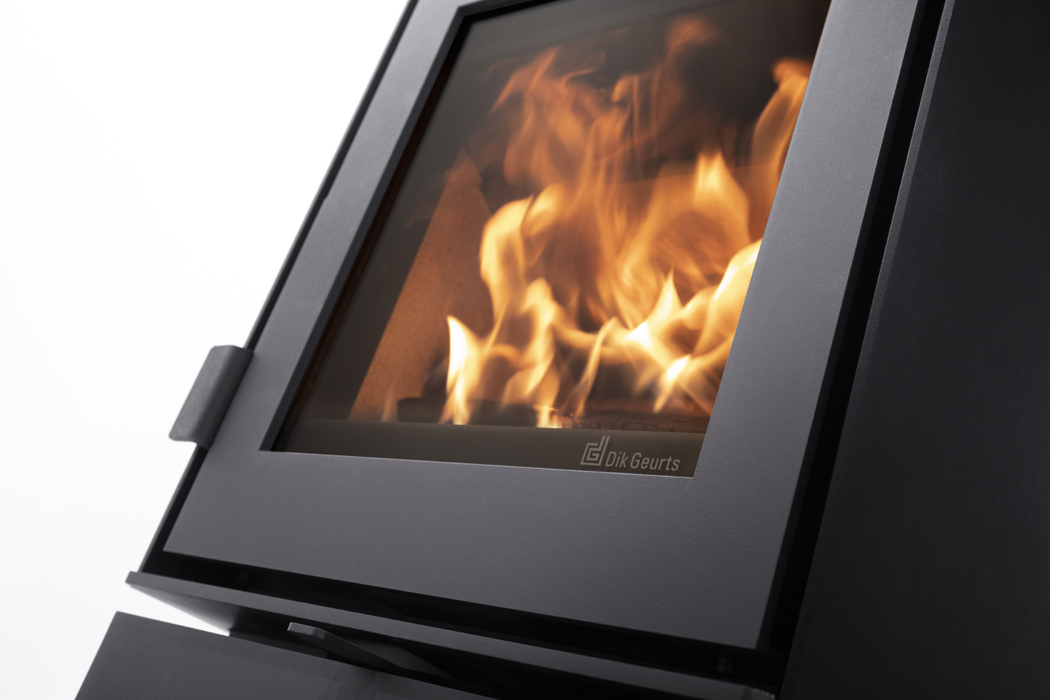 Dik Geurts Modivar 5 Store Corner Wood Burning Stove