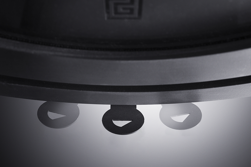 Dik Geurts Oval Front Legs Wood Burning Stove Close Up